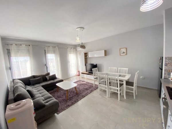 Tirane, jap me qera apartament 2+1 , 88 m² 600 € (Don Bosko)