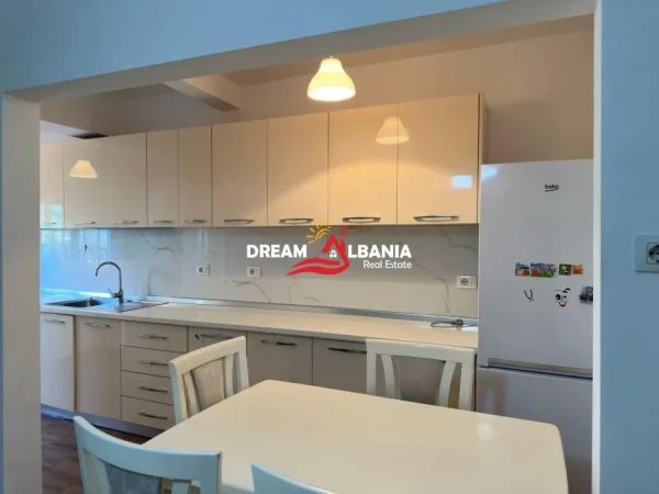 Tirane, shitet apartament 2+1 , 74 m² 120.000 € 