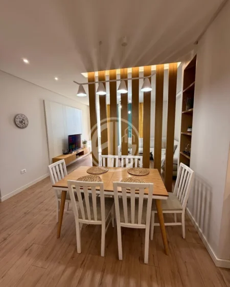 Shitet Apartament 2+1+2+ post parkimi ,  me pamje deti,Vollga – Durres