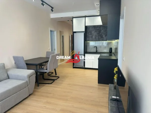 Tirane, shitet apartament 2+1 , 88 m² 141.000 €