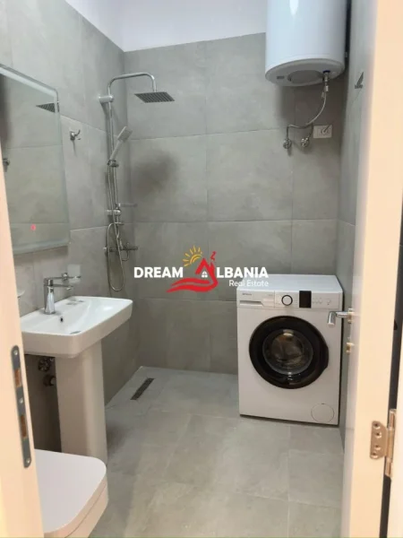 Tirane, shitet apartament 2+1 , 88 m² 141.000 €