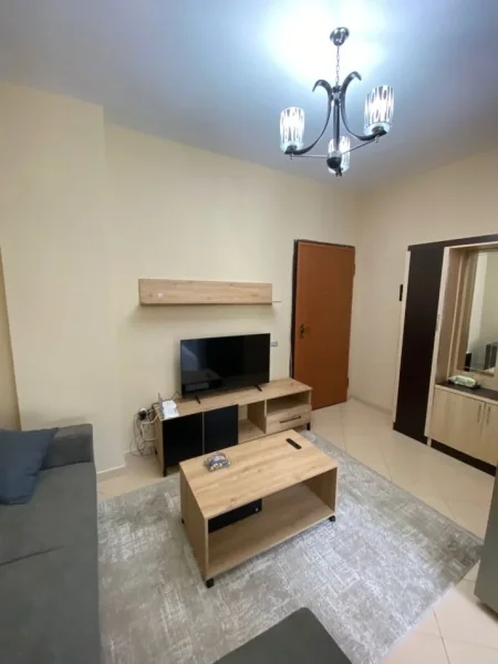 Tirane, shes apartament 1+1 Kati 3, 51 m² 113.000 € (Liqeni I thate)