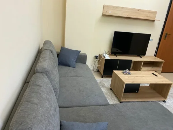 Tirane, shes apartament 1+1 Kati 3, 51 m² 113.000 € (Liqeni I thate)