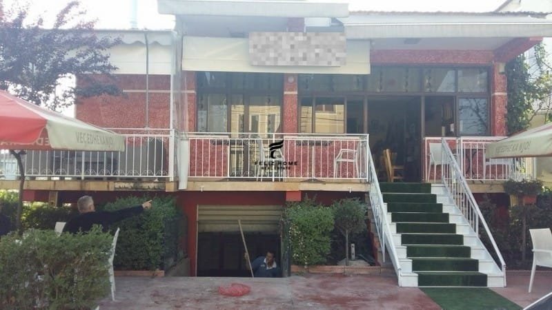 Tirane, jepet me qera ambjent biznesi Kati 2, 220 m² 700 € (LAPRAKE)