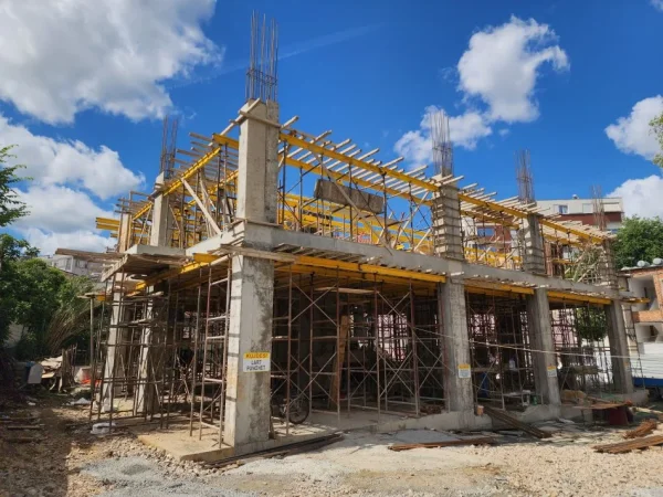 Tirane, Liste me oferta apartament 2+1+Ballkon Kati 6, 107 m² (Rruga Mihal Grameno)