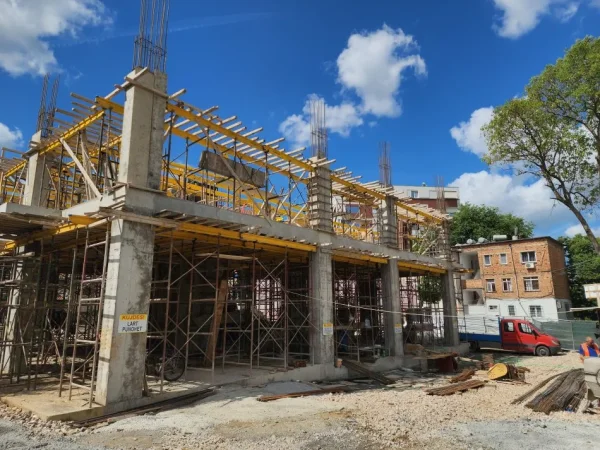 Tirane, Liste me oferta apartament 2+1+Ballkon Kati 6, 107 m² (Rruga Mihal Grameno)