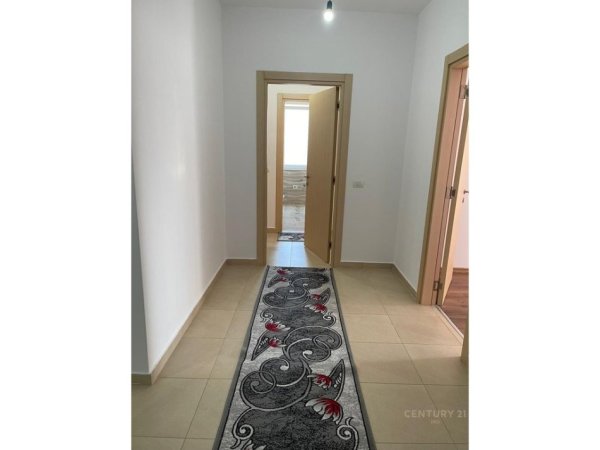Tirane, jepet me qera 3+1+Ballkon Kati 2, 140 m² 750 € (kinostudio)