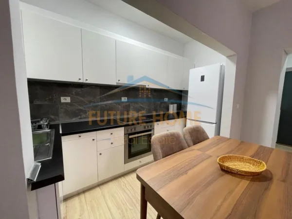 Tirane, shitet apartament 1+1 Kati 4, 51 m² 125.000 € (Moziku Tiranes)