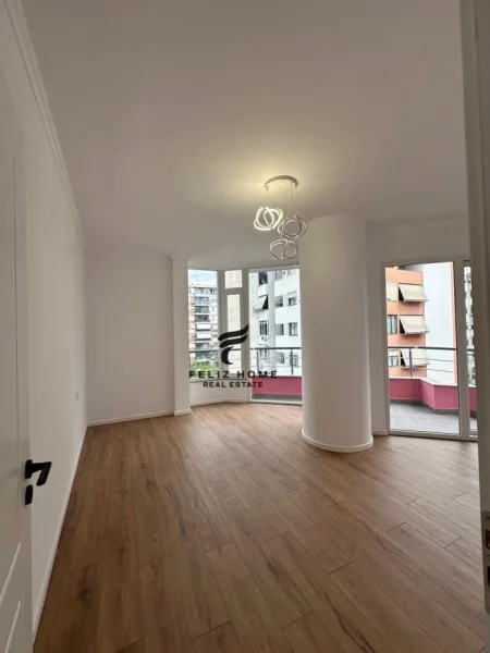 Tirane, shitet apartament 2+1+Ballkon Kati 4, 86 m² 133.000 € (ASTIR)