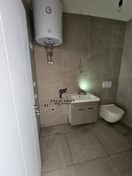 Tirane, shitet apartament 1+1 Kati 5, 44 m² 106.000 € (21 DHJETORI)