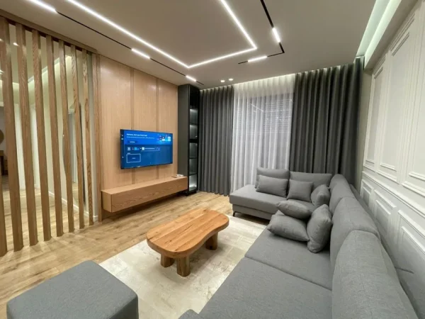 Tirane, Liste me oferta apartament 2+1 Kati 5, 116 m² (LIQENI I THATE)