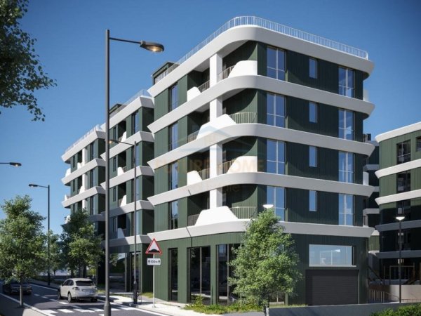 Tirane, shitet apartament 2+1+Ballkon Kati 4, 104 m² 182.000 € (Liqeni i Thate, Lake Side Rezidence)