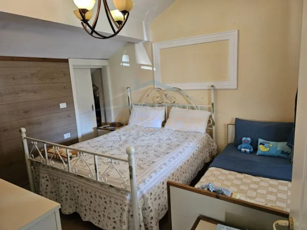 Tirane, shitet shtepi 2 Katshe Kati 0, 409 m² 370.000 € (Stacioni i Trenit, Rruga Panorama)