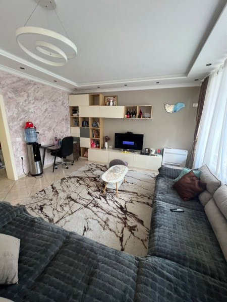 Tirane, shes shtepi 2 Katshe Kati 1, 298 m² 315.000 € (rruga e elbasanit)