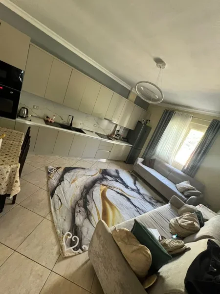 Tirane, shes shtepi 2 Katshe Kati 1, 298 m² 315.000 € (rruga e elbasanit)