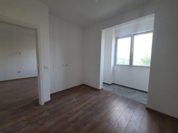 Tirane, shitet apartament Kati 3, 53 m² 132.000 € (Mbrapa Ambasades Amerikane)