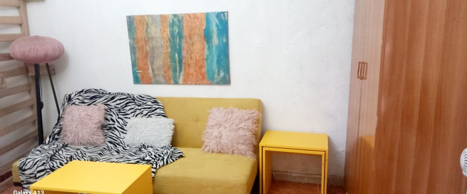Tirane, jap me qera garsonier Kati 1, 40m² 300 € (Irfan Tomini)