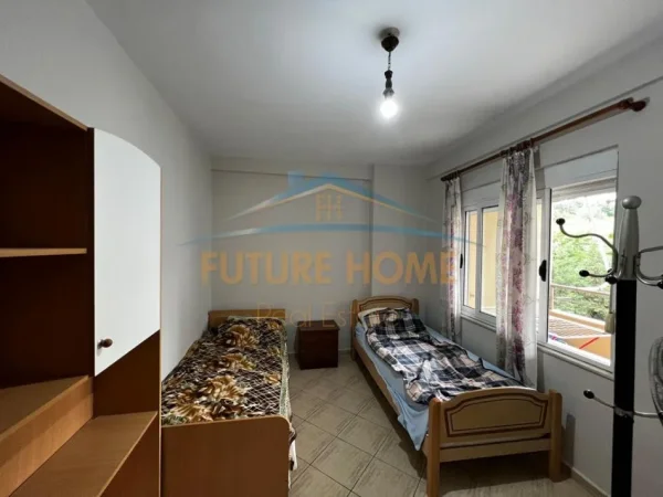 Tirane, shitet apartament 2+1+Ballkon Kati 4, 103 m² 165.000 € (Kodra e Diellit)