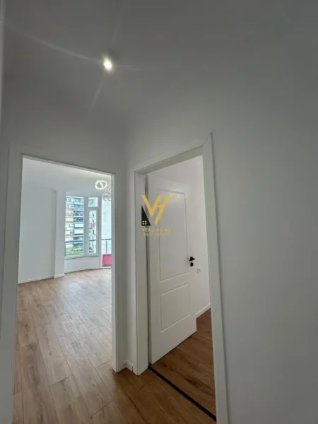 Tirane, shitet apartament 2+1+Ballkon Kati 4, 86 m² 133.000 € (ASTIR)