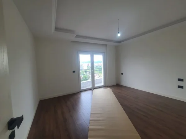 Tirane, shitet apartament 2+1 Kati 7, 118 m² 145.000 € (Astir mbrapa Kompleksit Fratari)