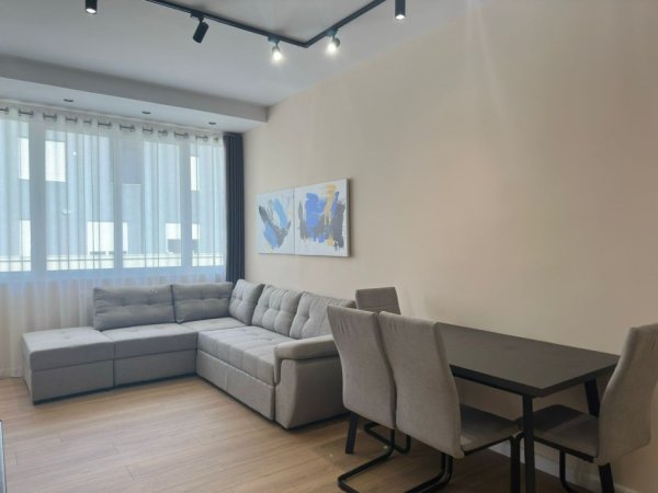 Tirane, shitet apartament 2+1+Ballkon Kati 7, 88 m² 143.000 € (Dritan Hoxha)