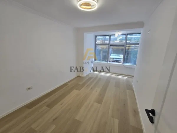Tirane, shitet apartament 2+1 Kati 2, 75 m² 188.000 € (Rruga e Kavajes)