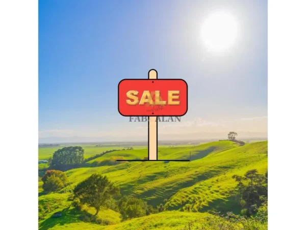 Tirane, shitet toke , 1.200 m² 144.000 € (Sauk)