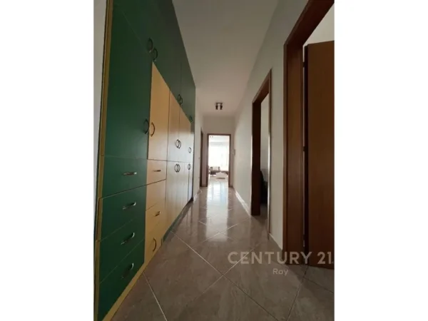 Durres, shitet apartament 2+1 Kati 4, 92 m² 89.499 € (Rruga Mak Albania)