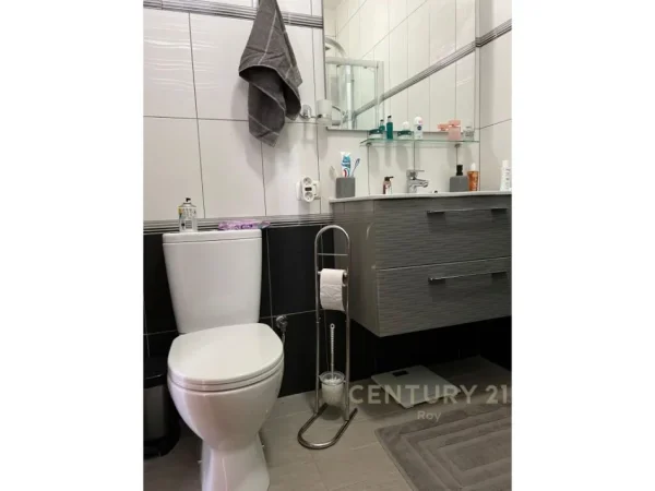 Durres, shitet apartament 2+1 Kati 4, 92 m² 89.499 € (Rruga Mak Albania)