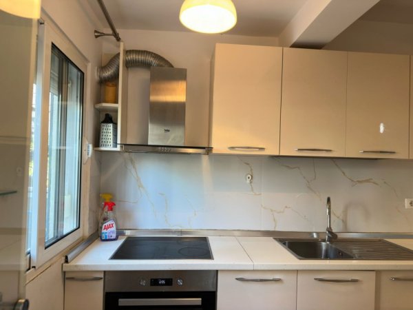 Tirane, shitet apartament 2+1+Ballkon Kati 1, 74 m² 120.000 € (Kostaq Cipo)