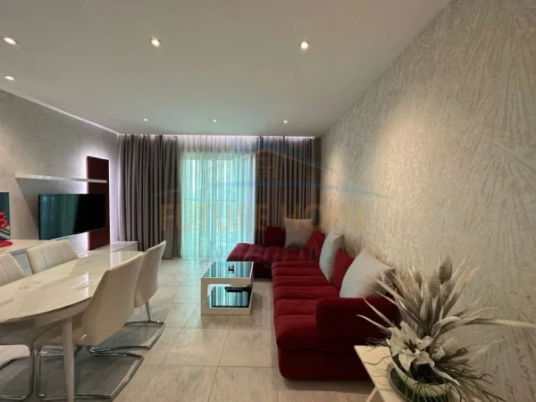 Tirane, jepet me qera apartament 2+1 Kati 19, 90 m² 1.600 € (Stadiumi Air Albania)