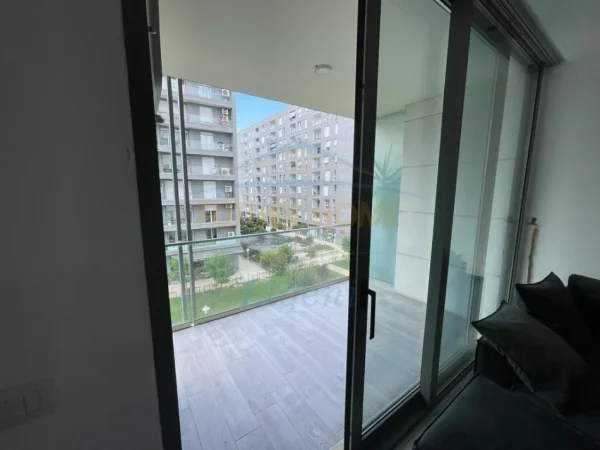 Tirane, jepet me qera apartament 2+1 Kati 3, 94 m² 750 € (Don Bosko)
