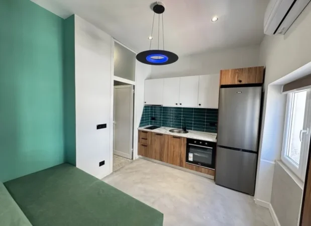 Tirane, shitet garsonier 1+1 Kati 6, 74 m² 220.000 € (Shallvaret, Tirane)