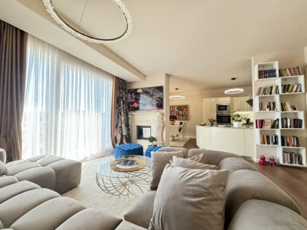 Tirane, shitet apartament 2+1 , 112 m² 295.000 € (Pazari i Ri)