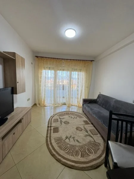 Tirane, jepet me qera apartament 1+1+Ballkon Kati 5, 90 m² 450 € (Astir)