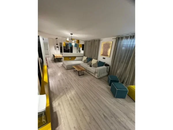 ‼️  𝐀𝐏𝐀𝐑𝐓𝐀𝐌𝐄𝐍𝐓 𝐋𝐔𝐊𝐒𝐎𝐙 𝟑+𝟏 𝐌𝐄 𝐐𝐄𝐑𝐀 𝐓𝐄 𝐑𝐑𝐔𝐆𝐀 𝐄 𝐃𝐔𝐑𝐑𝐄𝐒𝐈𝐓  ‼️