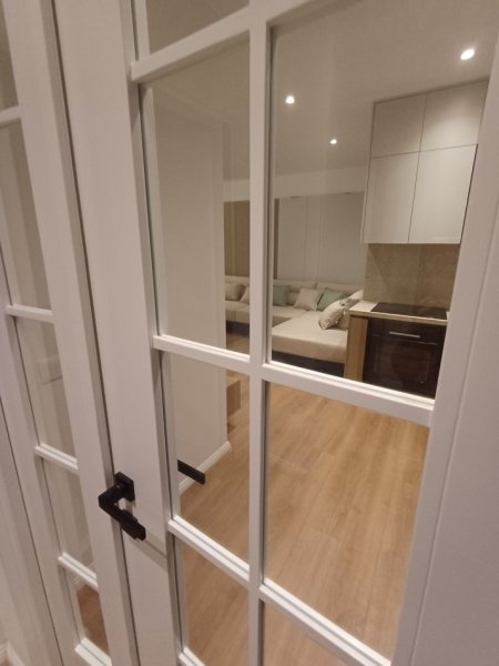 Shitet apartament 2+1 KAFE FLORA  260.000 €