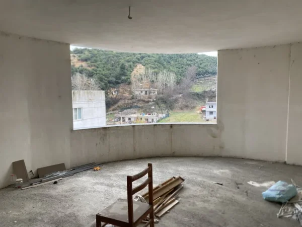 Tirane, shitet apartament 1+1 Kati 4, 74 m² 54.000 € (Fresk(Thesari))