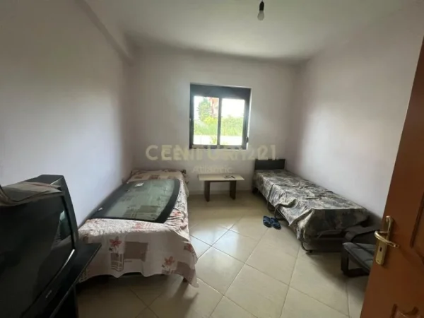 Durres, shitet shtepi 2+1 Kati 1, 345 m² 125.000 € (Ish Kenet Durres)