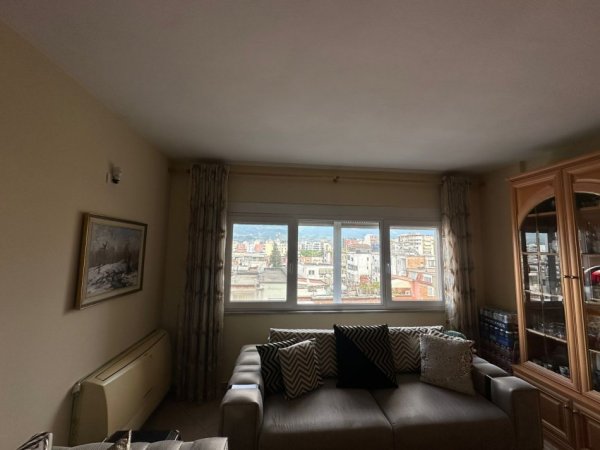 Tirane, shitet apartament 1+1+Ballkon Kati 7, 80 m² 220.000 € (RRUGA E ELBASANIT)