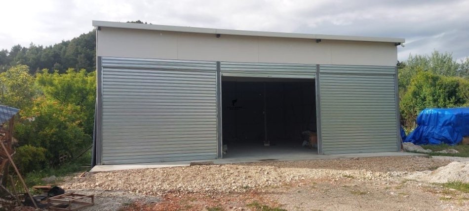 Tirane, jepet me qera magazine Kati 0, 660 m² 800 € (VAQARR)