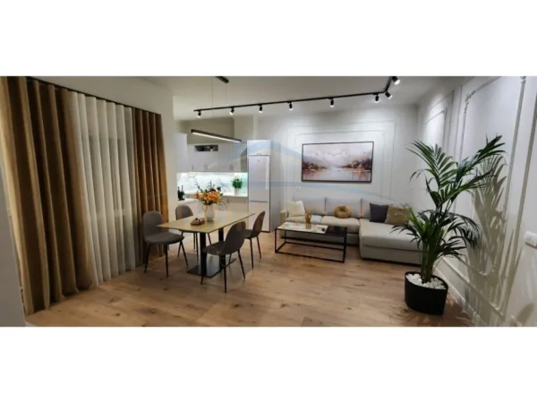 Plazh Iliria, shitet apartament 1+1 Kati 5, 68 m² 115.000 € (Durres)