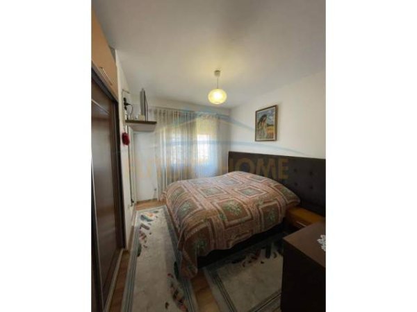 Tirane, shitet apartament 3+1 Kati 3, 112 m² 129.000 Euro (UNAZA E RE)