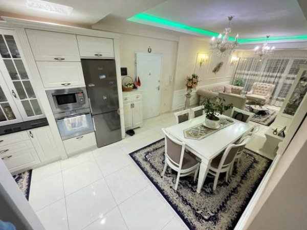 Jepet me qera apartament lux 2+1+2, Kati 3, 101 m² 1.000 Euro (Rezidenca Kodra e Diellit)