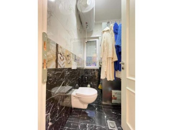 Jepet me qera apartament lux 2+1+2, Kati 3, 101 m² 1.000 Euro (Rezidenca Kodra e Diellit)