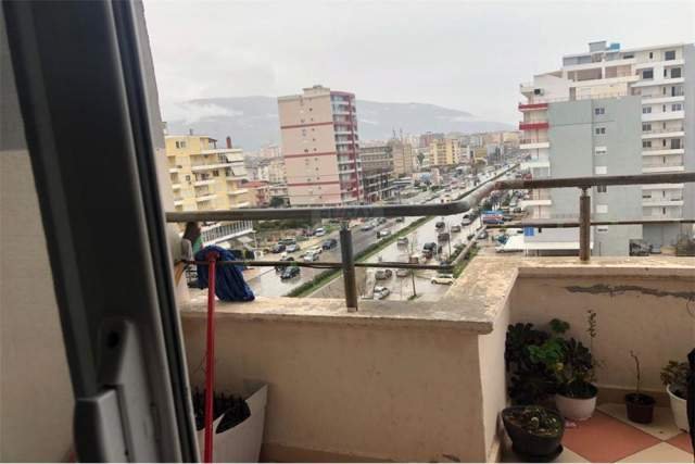 Vlore, shitet apartament 2+1+BLK Kati 5, 125 m² 75.000 Euro (Rruga Transballkanike)