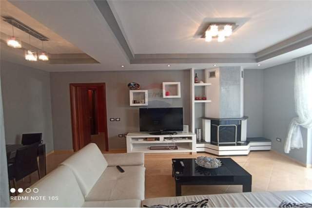 Lungomare, shitet apartament 2+1+A+BLK Kati 7, 117 m² 165.000 Euro (Rruga Murat Terbaci)