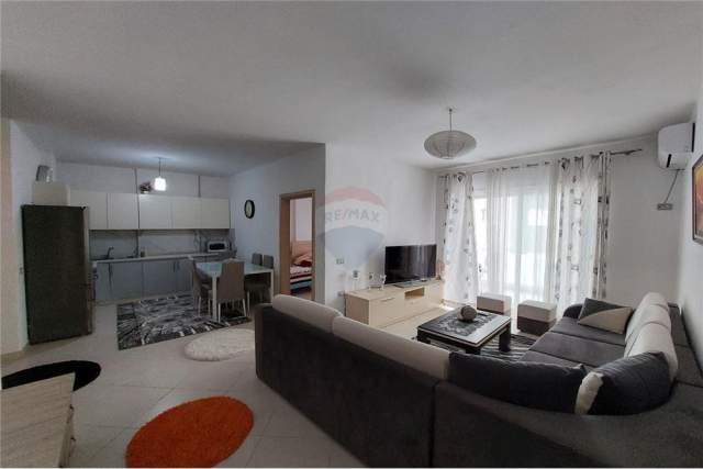 Lungomare, jepet me qera apartament 2+1+BLK Kati 3, 93 m² 500 Euro (Rruga Murat Terbaci)