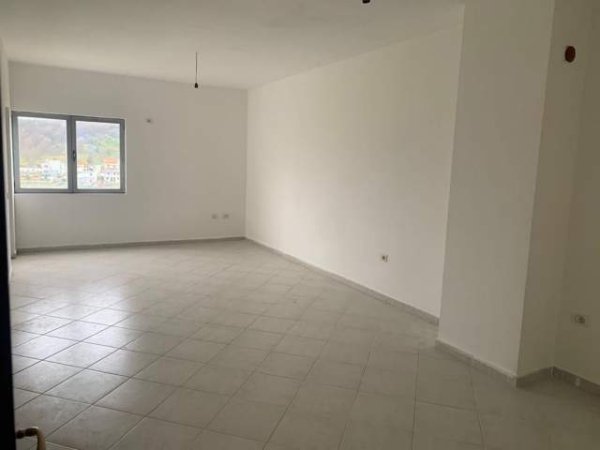 Tirane, shes apartament 1+1+BLK Kati 6, 75 m² 65.000 Euro