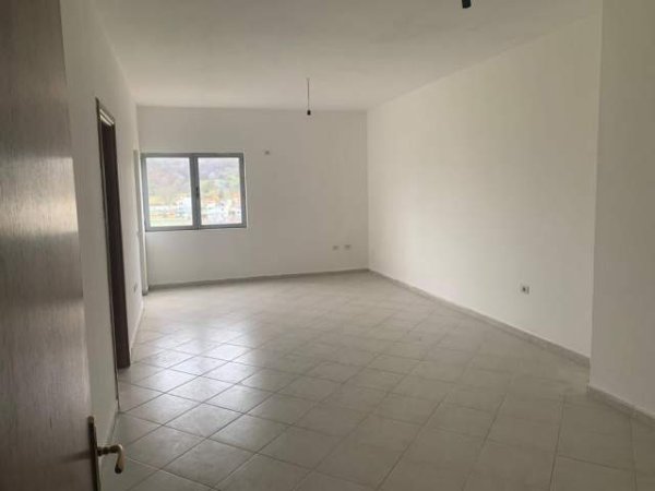 Tirane, shes apartament 1+1+BLK Kati 6, 75 m² 65.000 Euro